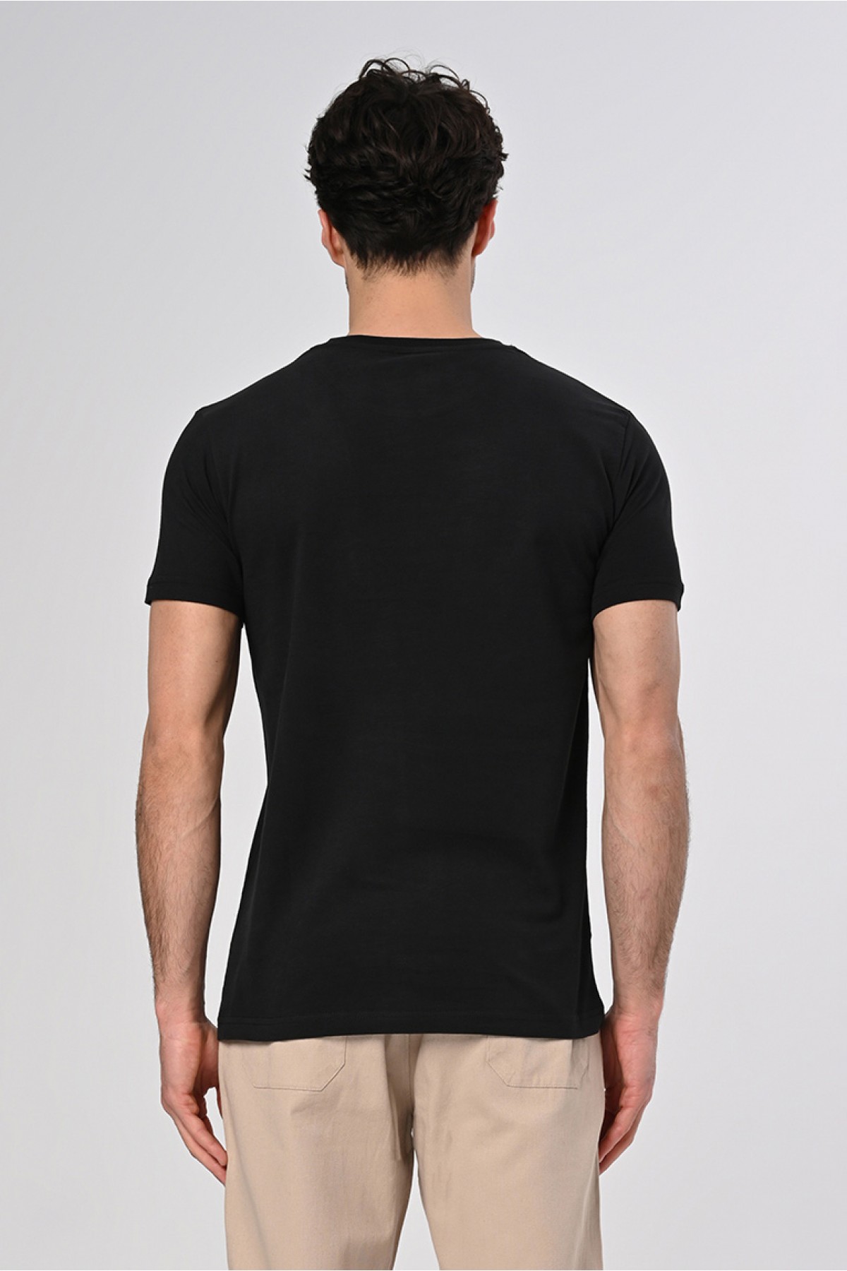 Ortadoğu Tasarım Bisiklet Yaka Siyah Pamuk T-shirt 22’